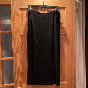 Woman’s Andrea Jovine Black Skirt